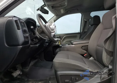 2018 GMC Sierra K1500 z USA, uszkodzony, nr VIN 3GTU2LEC1JG333935